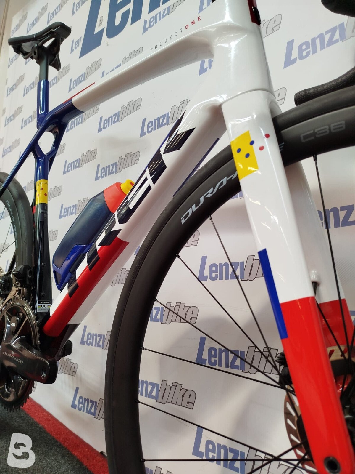 Trek MADONE SLR 7 PROJECT ONE 2027