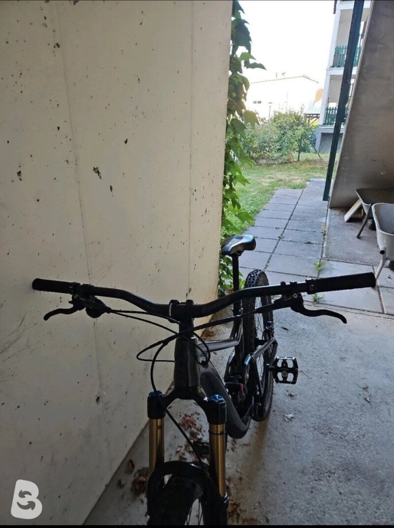 Giant Trance 2 2025