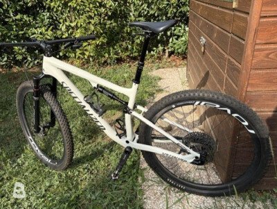 Specialized epic pro 2023