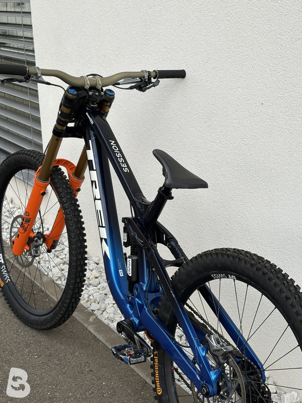 Trek Session 9 2022