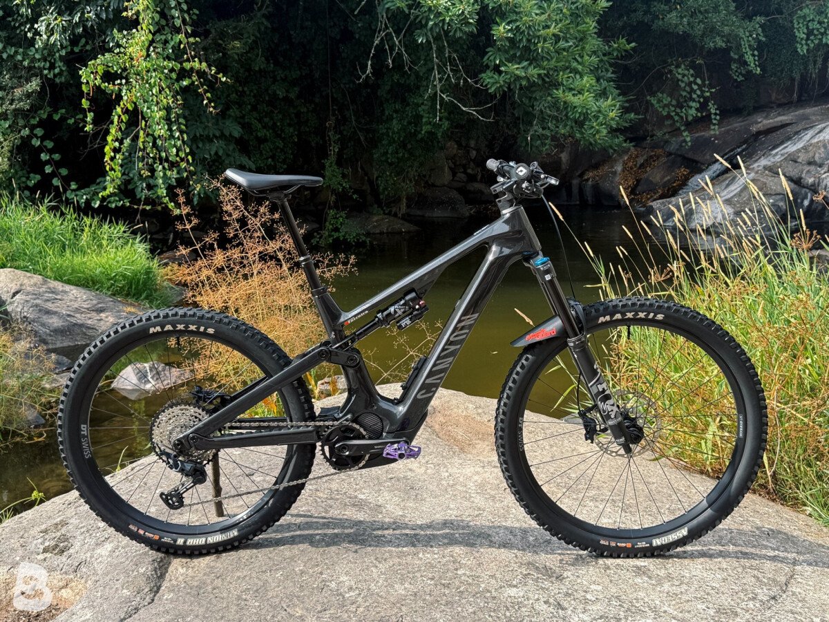 Canyon Spectral:ON CF 8 2023