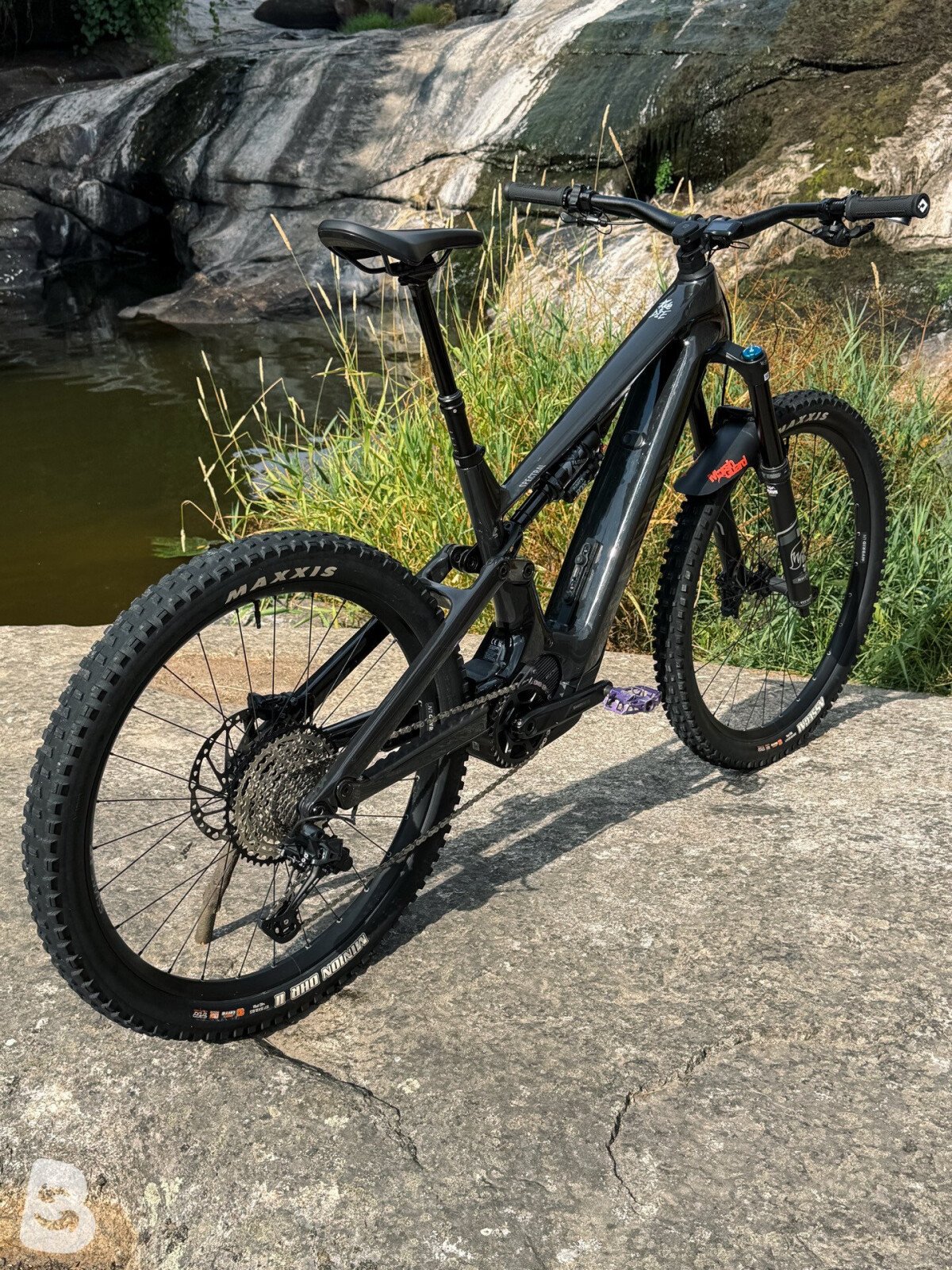 Canyon Spectral:ON CF 8 2023