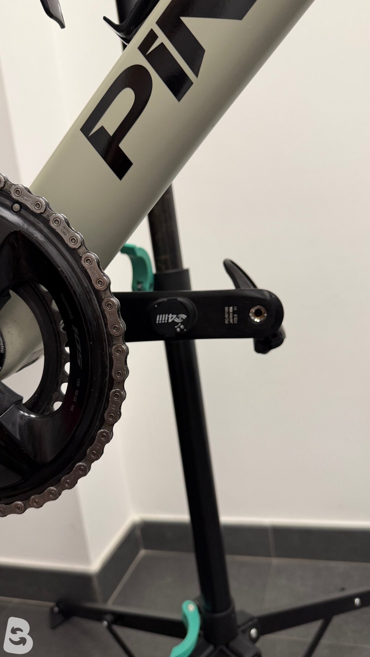 Pinarello Paris 105 Bike 2022