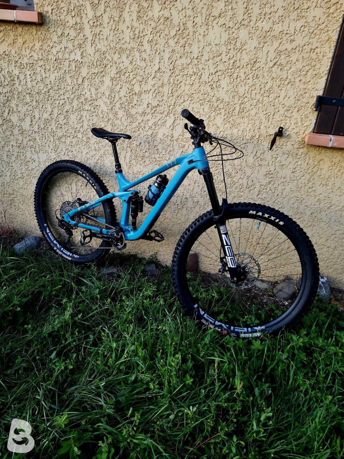 Cube Stéréo 177 Race 2024