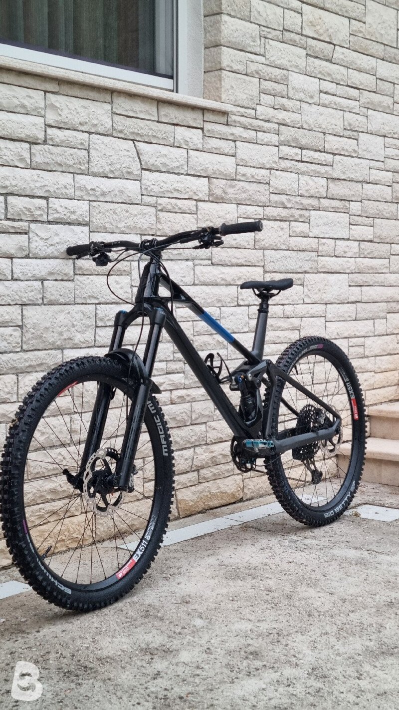 Mondraker SUPERFOXY CARBON R 2024