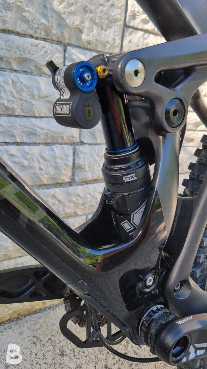Mondraker SUPERFOXY CARBON R 2024