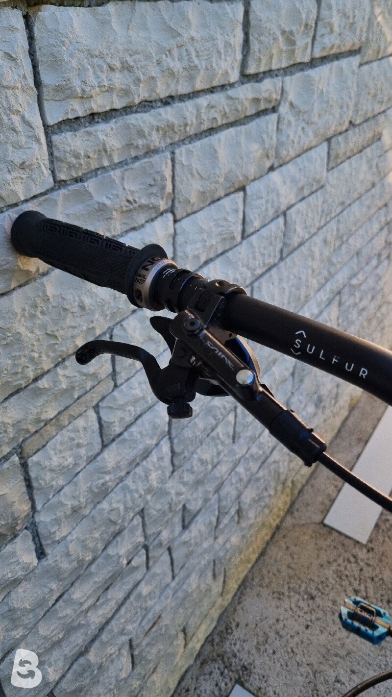 Mondraker SUPERFOXY CARBON R 2024