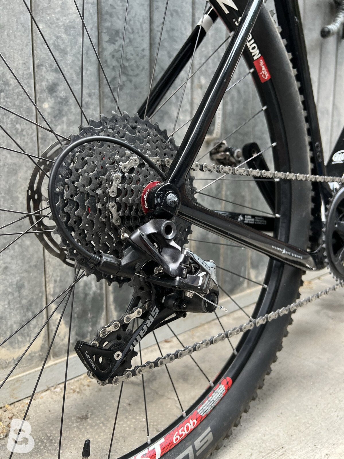 3T Exploro Force 2021