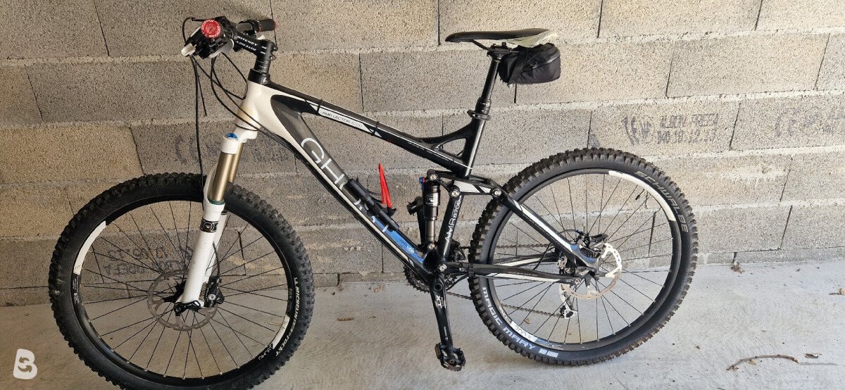 Ghost AMR Lector 8700 Carbon Edition