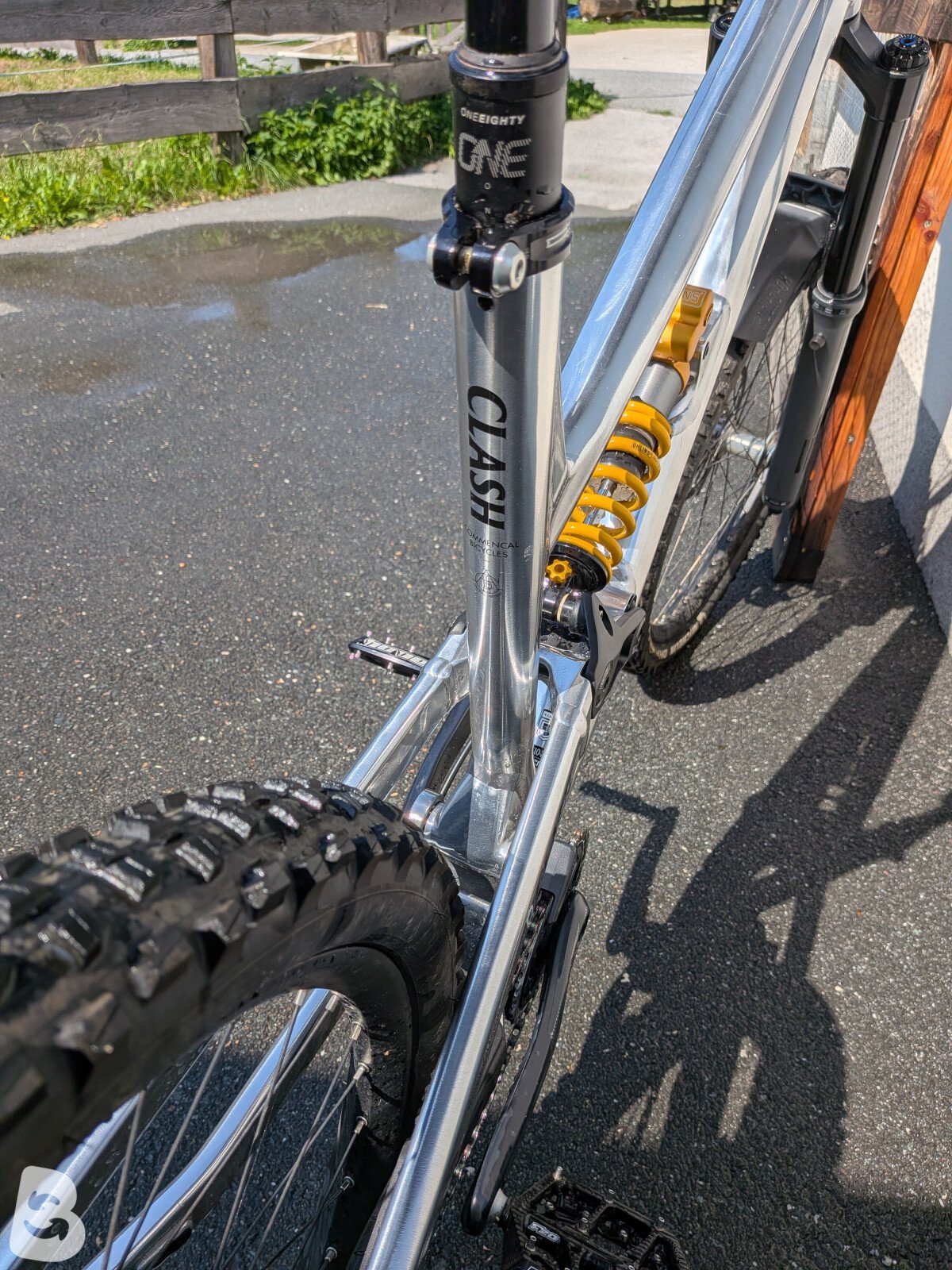 Commencal CLASH OHLINS EDITION 2022