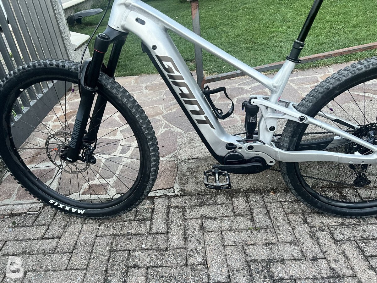 Giant Stance E+ 0 Pro 2024
