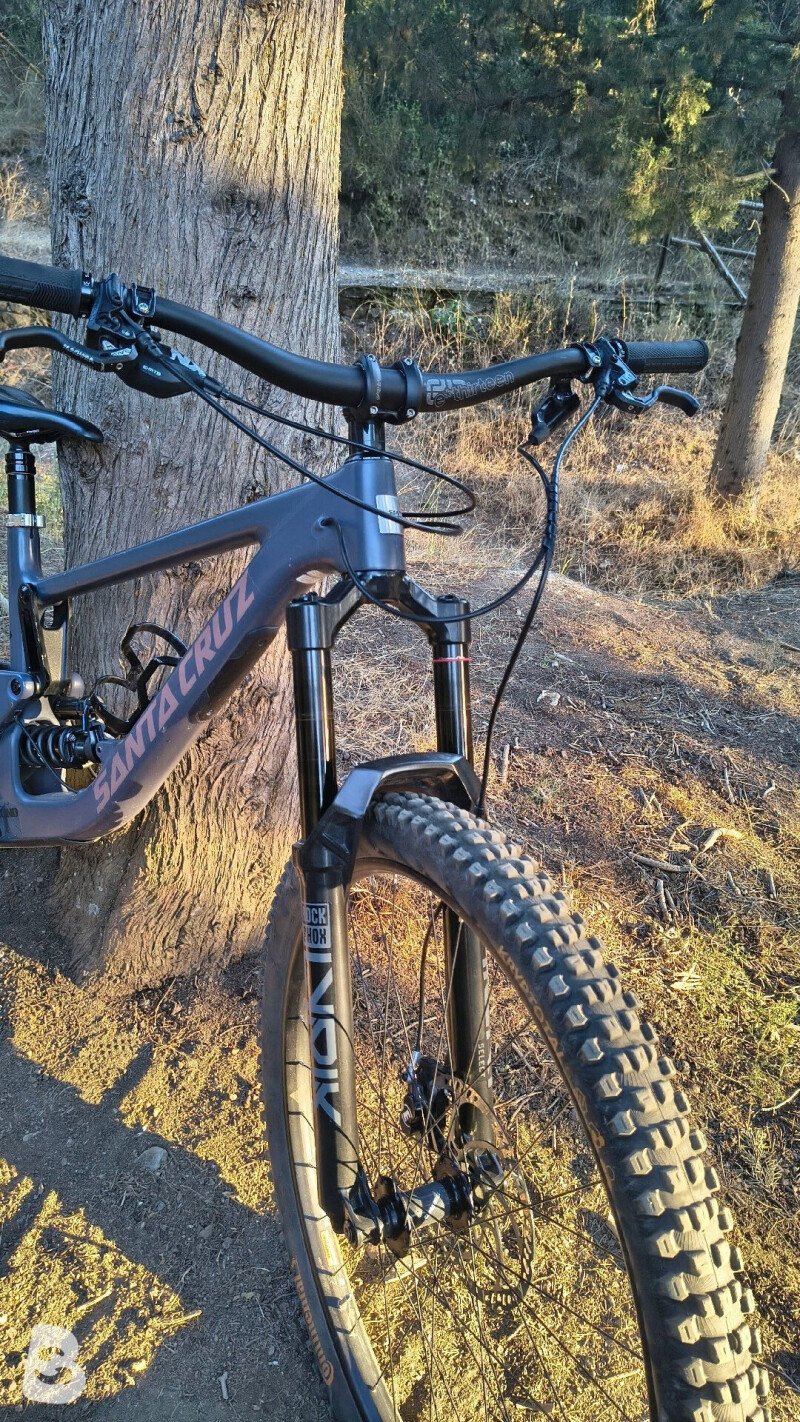 Santa Cruz Megatower V1 2022