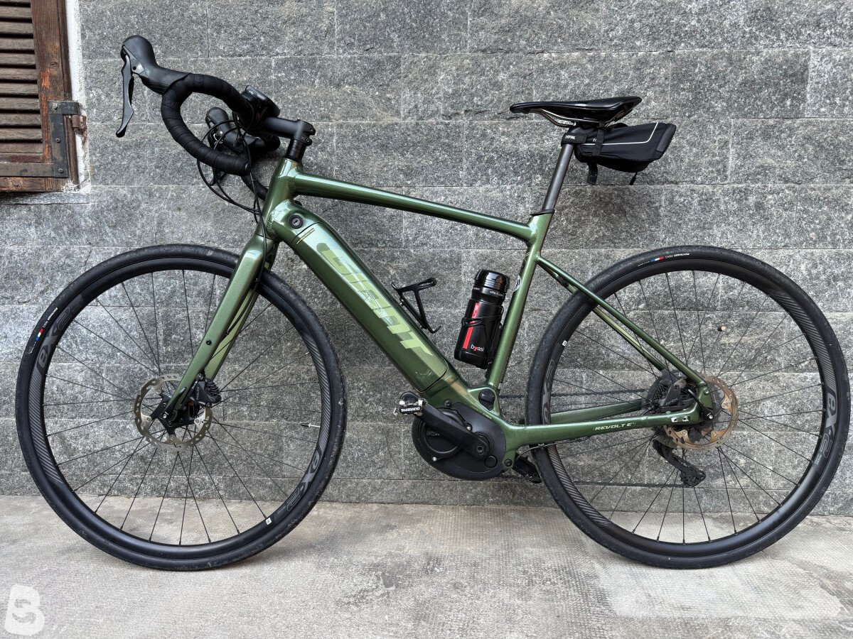 Giant Revolt E+ Pro Electric Bike 2020
