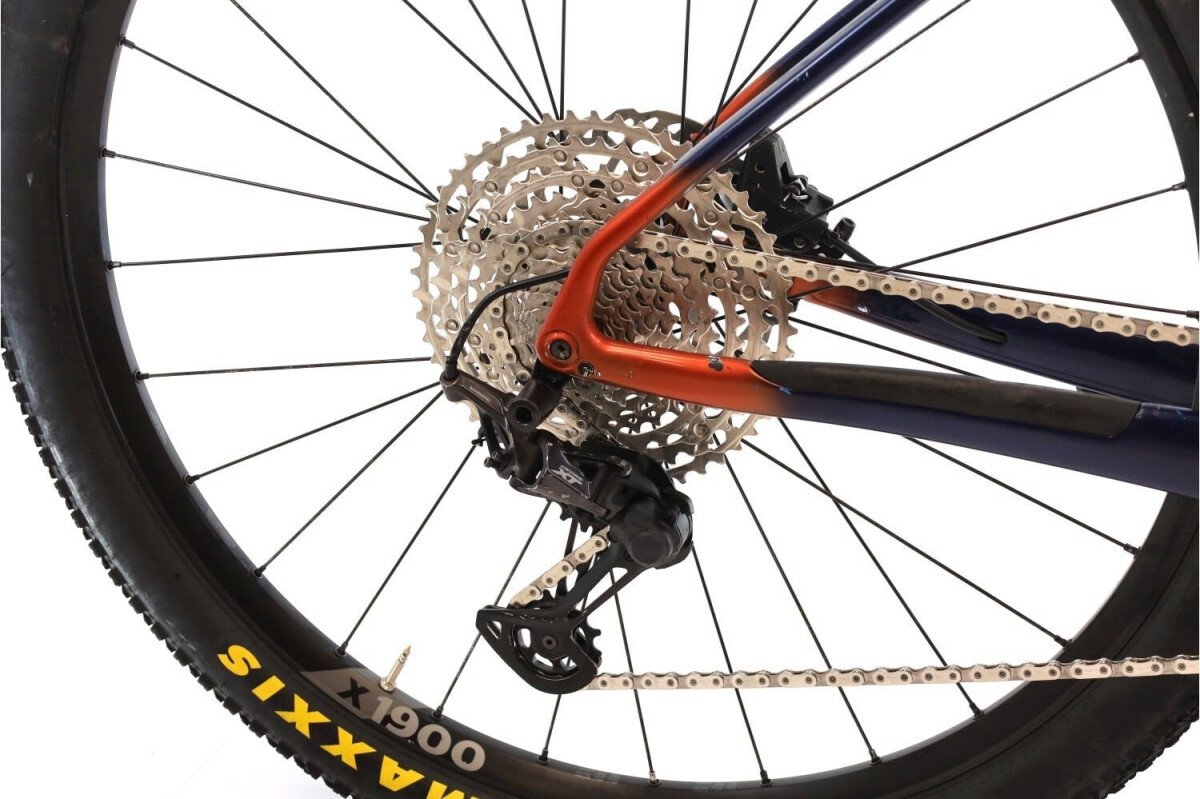 BH Ultimate RC XT 2022