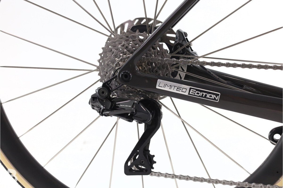 Scott Addict 10 Di2 12V 2025