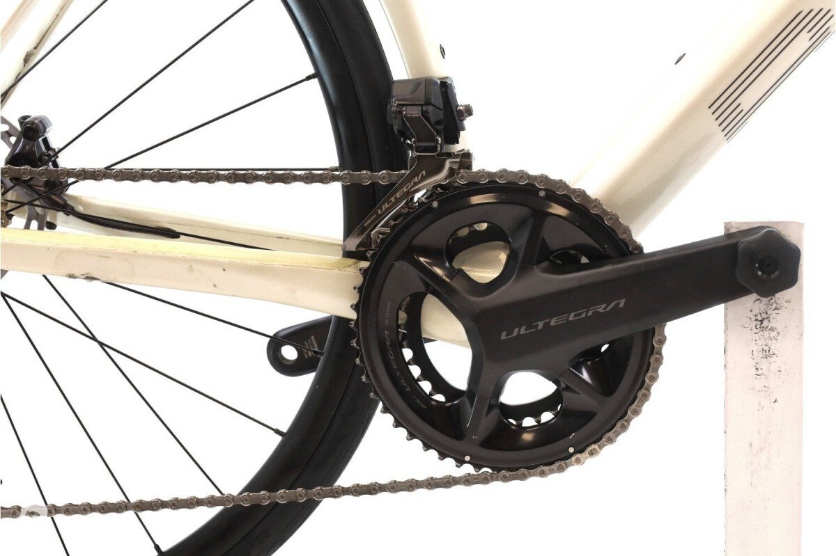 BMC Roadmachine THREE Di2 12V 2024