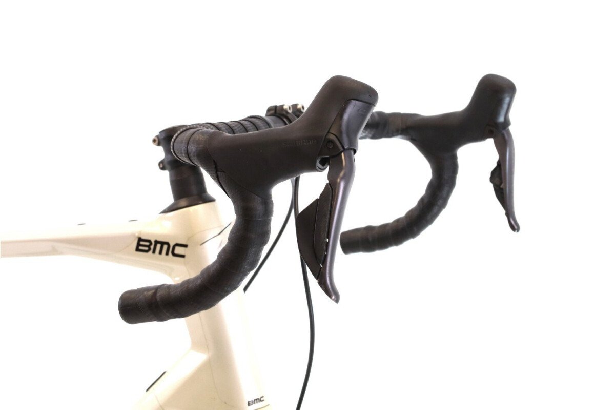 BMC Roadmachine THREE Di2 12V 2024