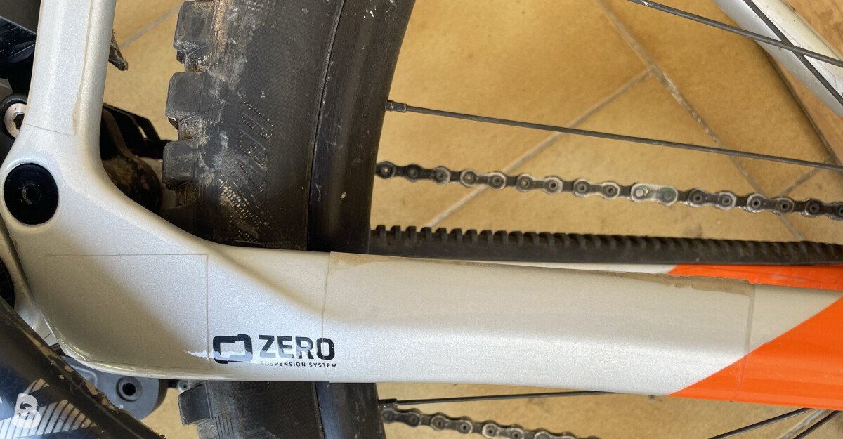 Mondraker RAZE CARBON R 2023