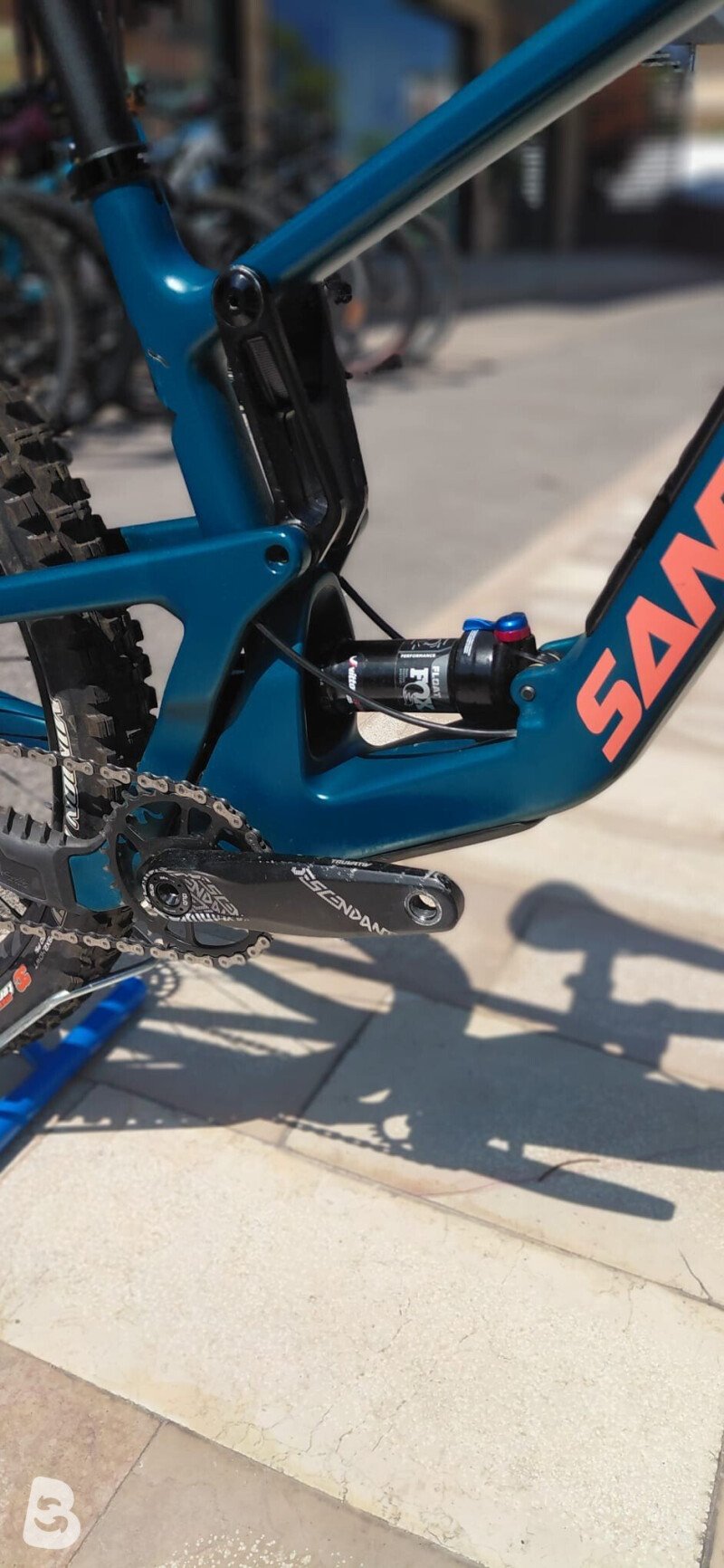 Santa Cruz HIGHTOWER R / Carbon C 2023