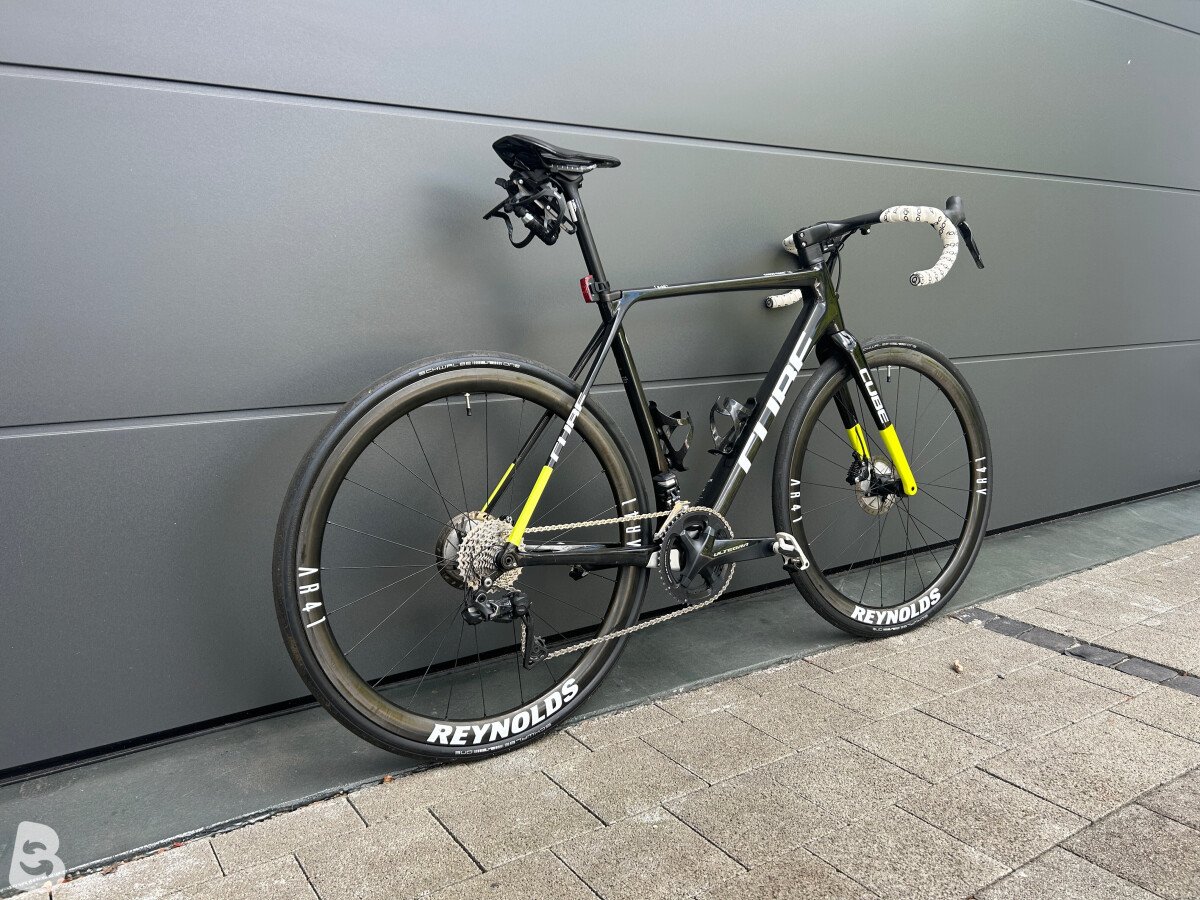 Cube CROSS RACE C:62 TEAM EDITION 2021