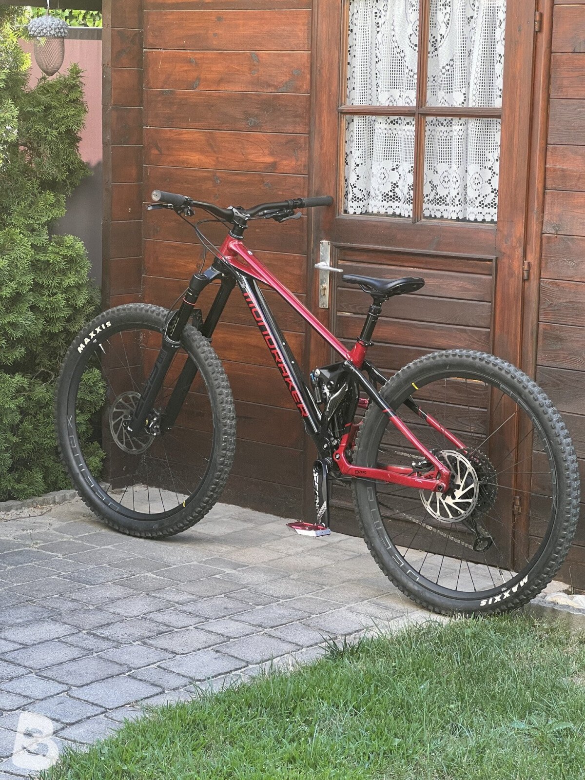 Mondraker SUPERFOXY 2022