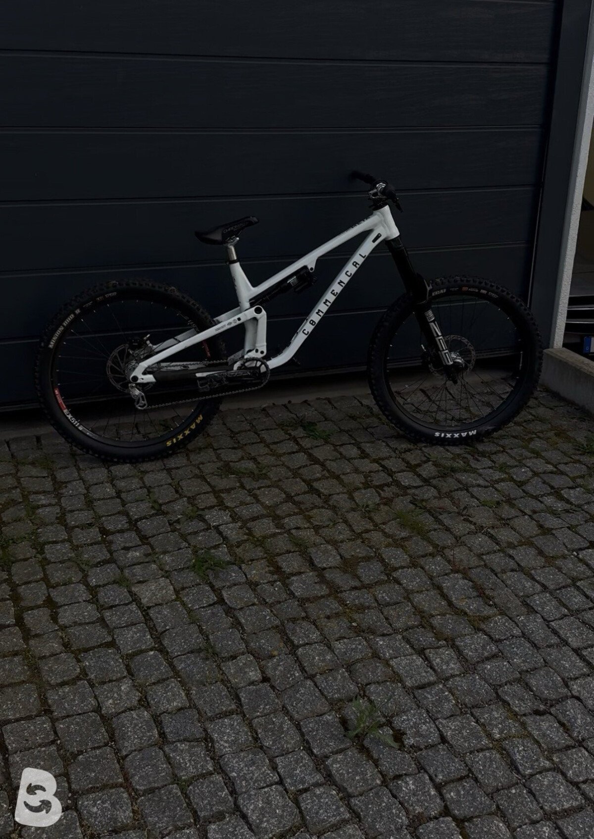 Commencal Meta V5 Sx 2025