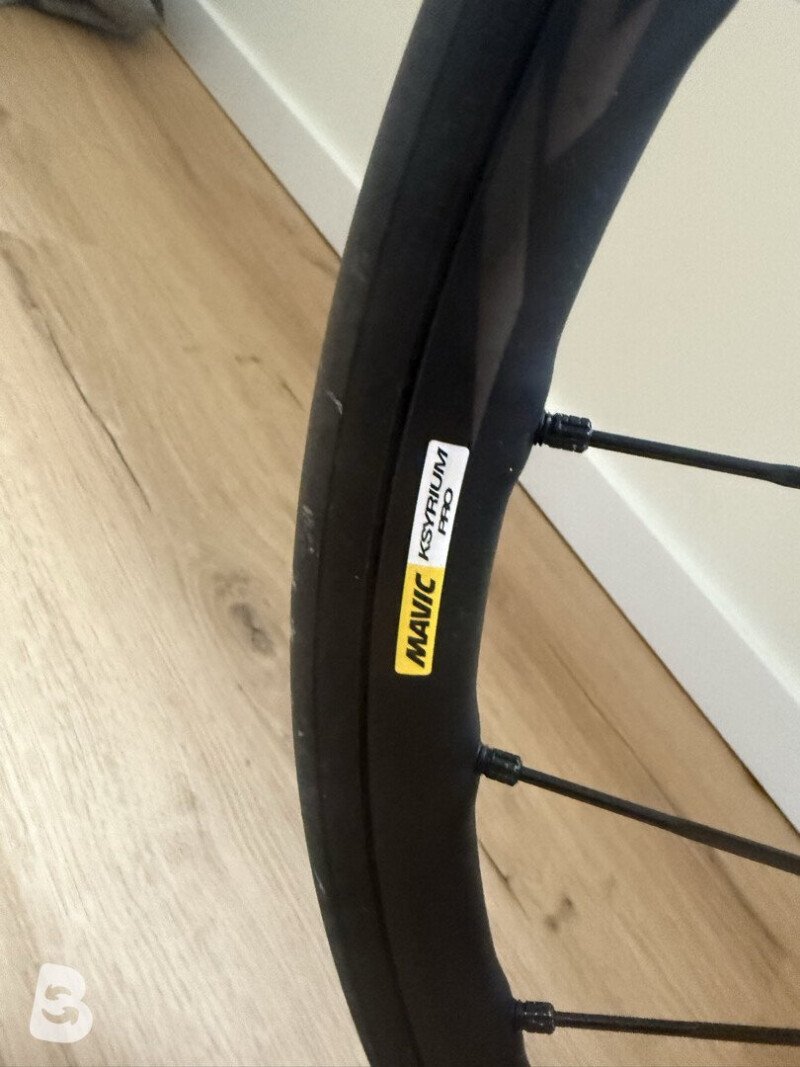 Canyon Aeroad CF SLX Disc 9.0 SL 2021