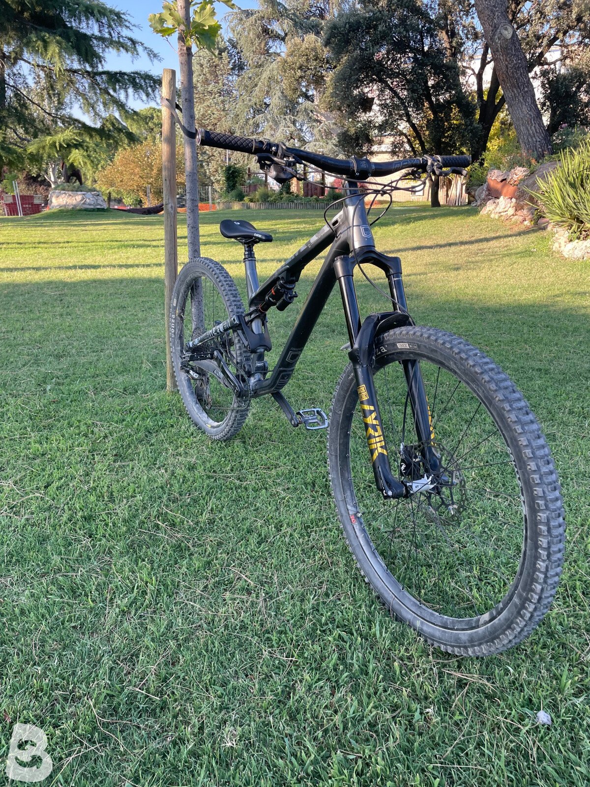 Commencal META AM 29 TEAM 2021