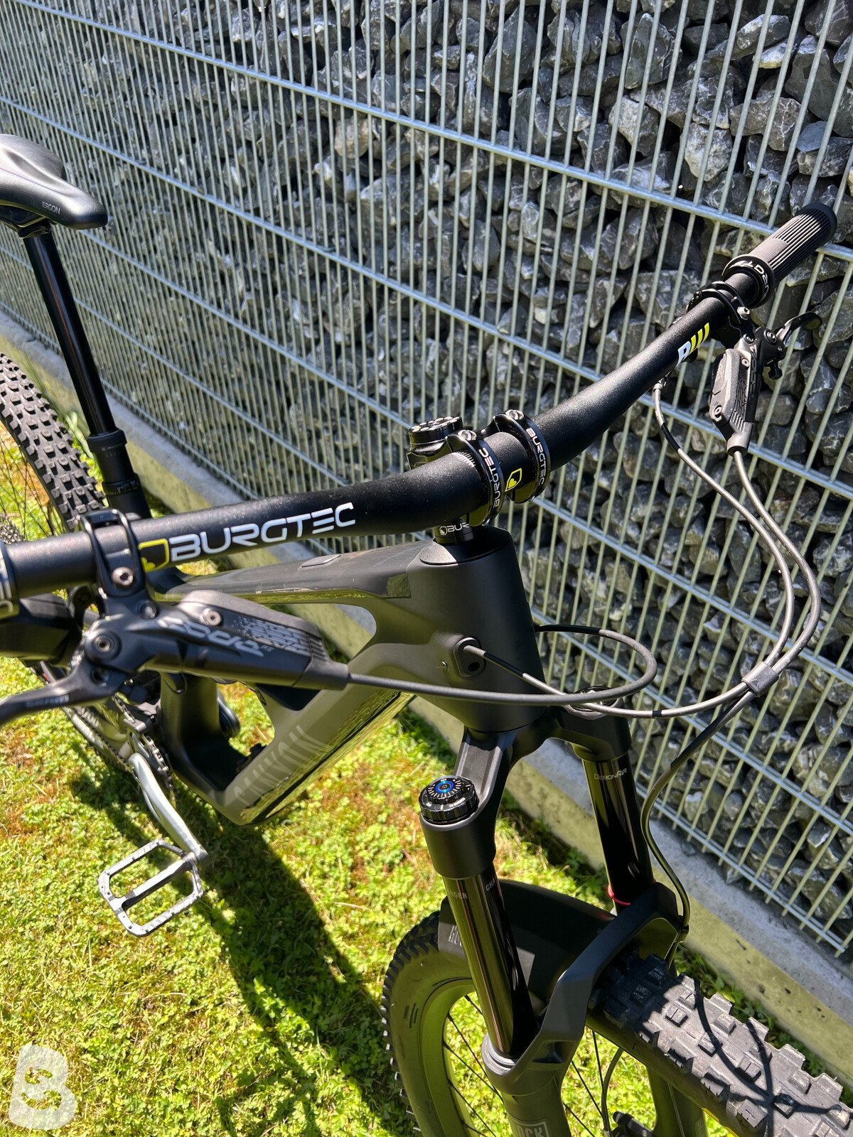 Canyon Spectral CF 8.0 2025