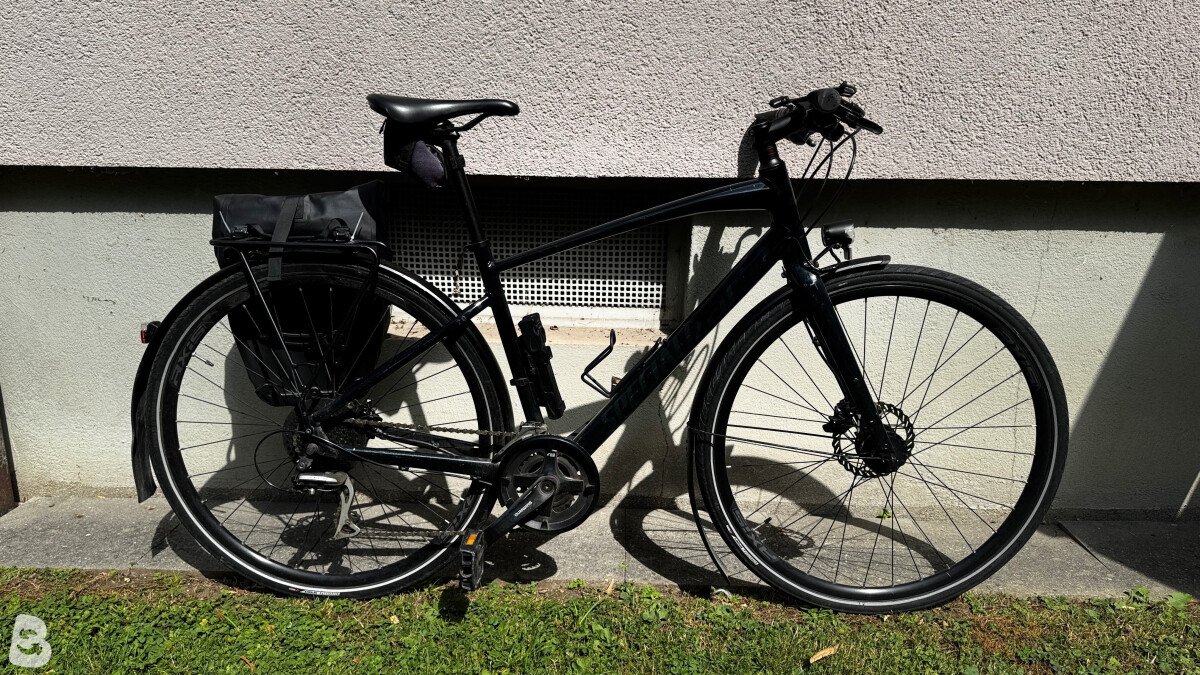 Specialized Sirrus 2.0 EQ 2022