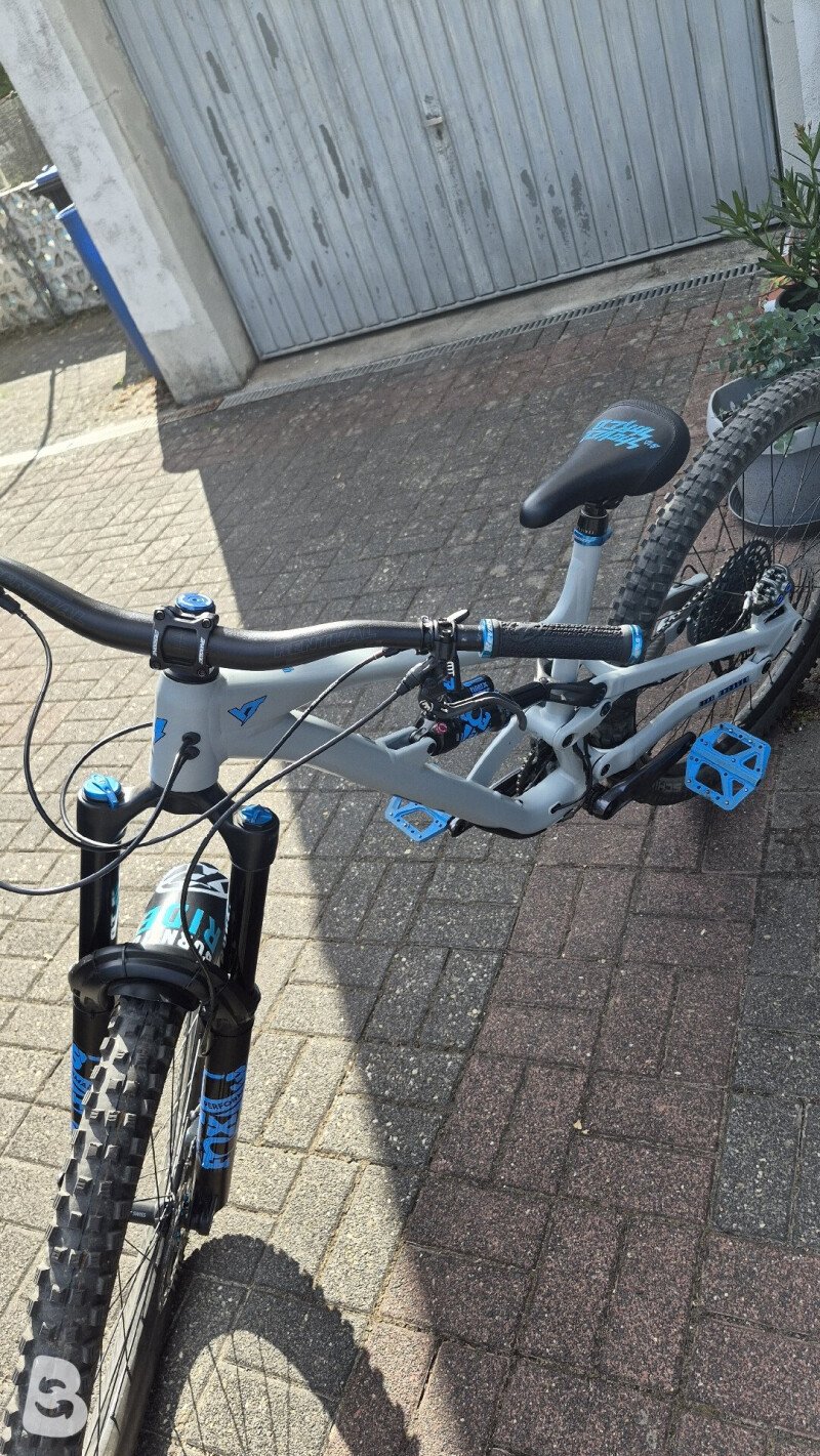 YT Industries Capra Core 2 2024