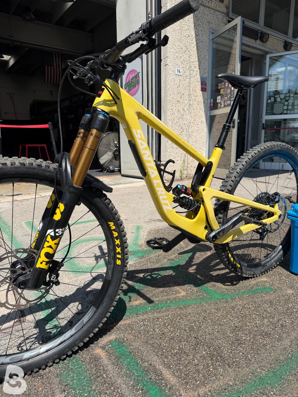 Santa Cruz MEGATOWER X01 / Coil / Carbon CC / 29 2022