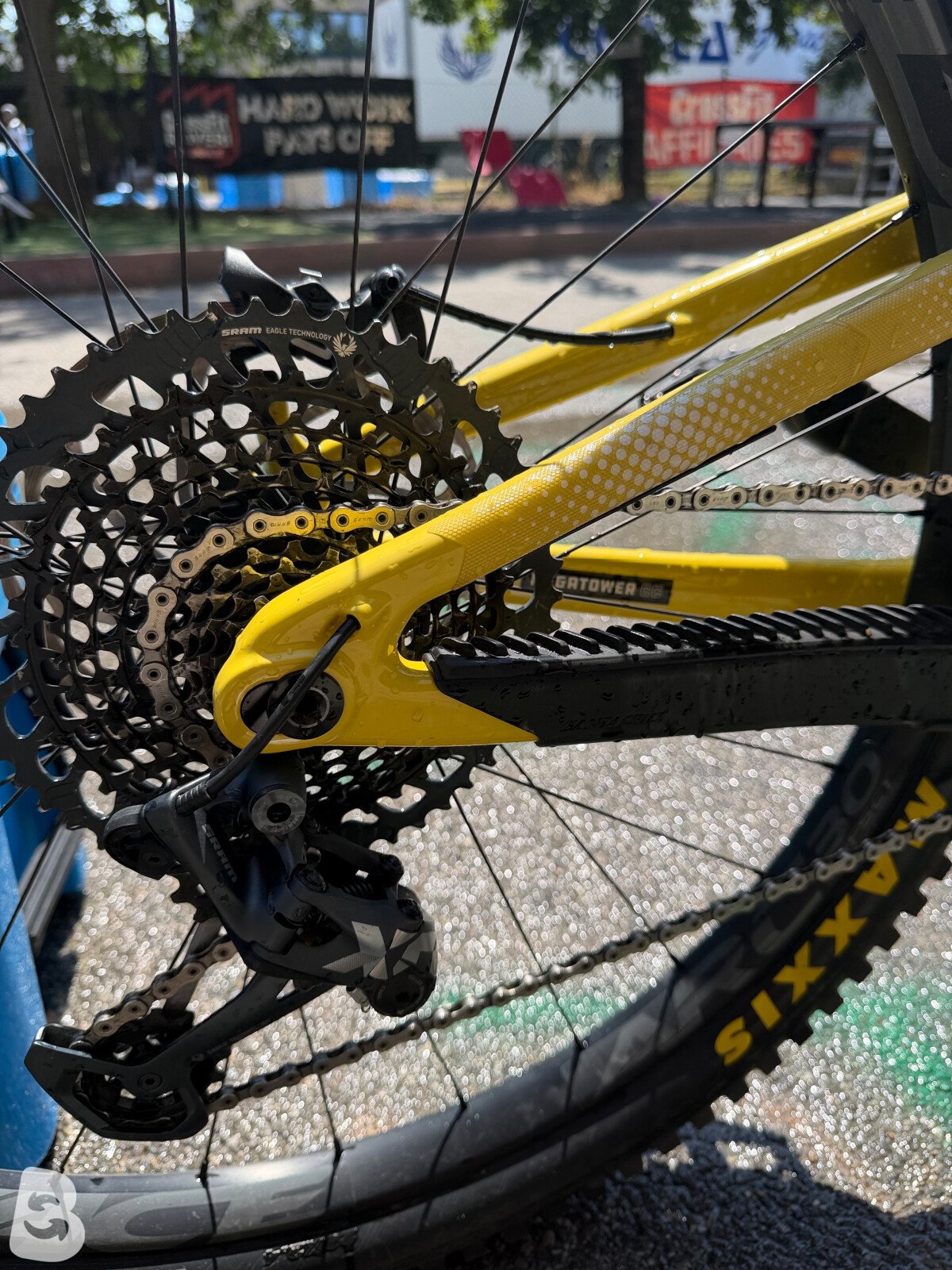 Santa Cruz MEGATOWER X01 / Coil / Carbon CC / 29 2022