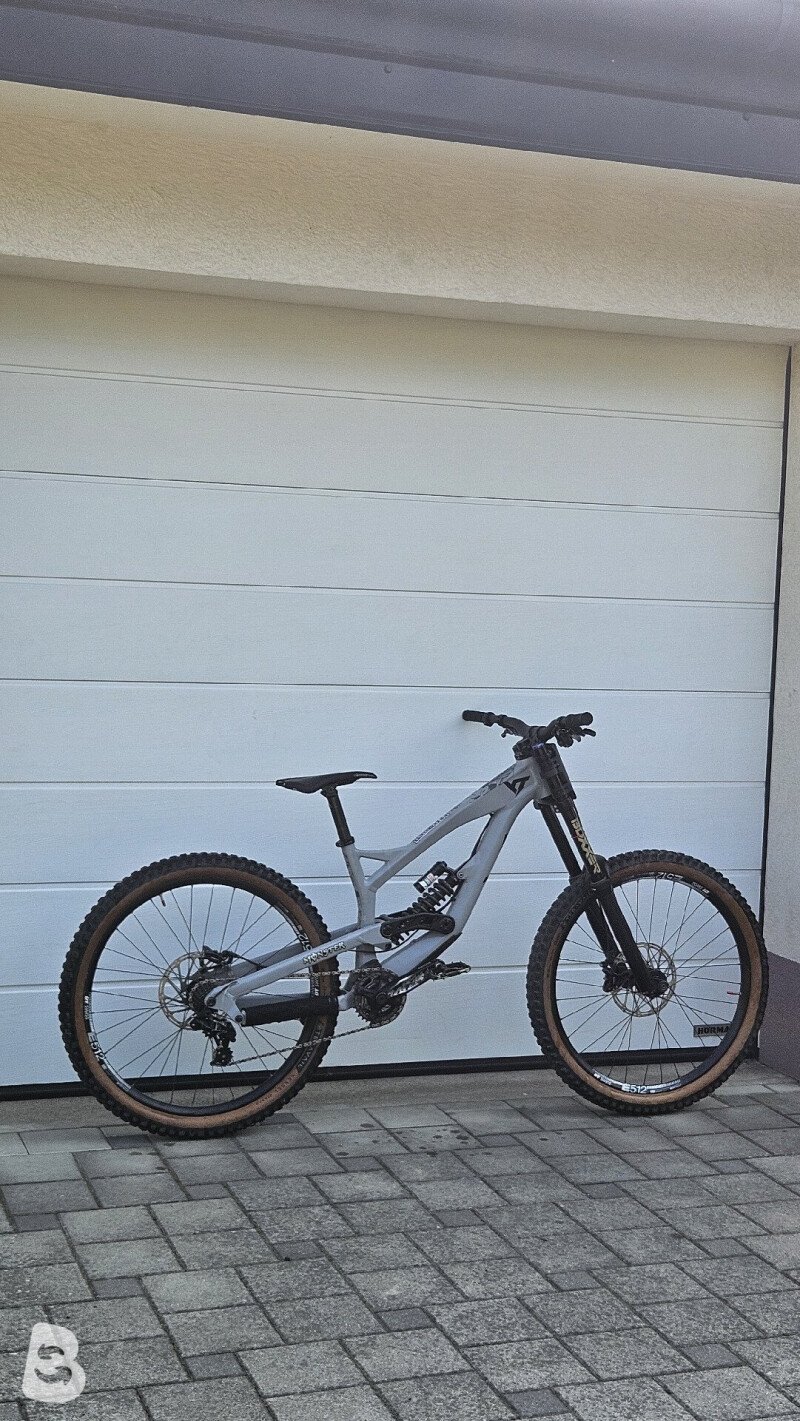 YT Industries Tues 2017