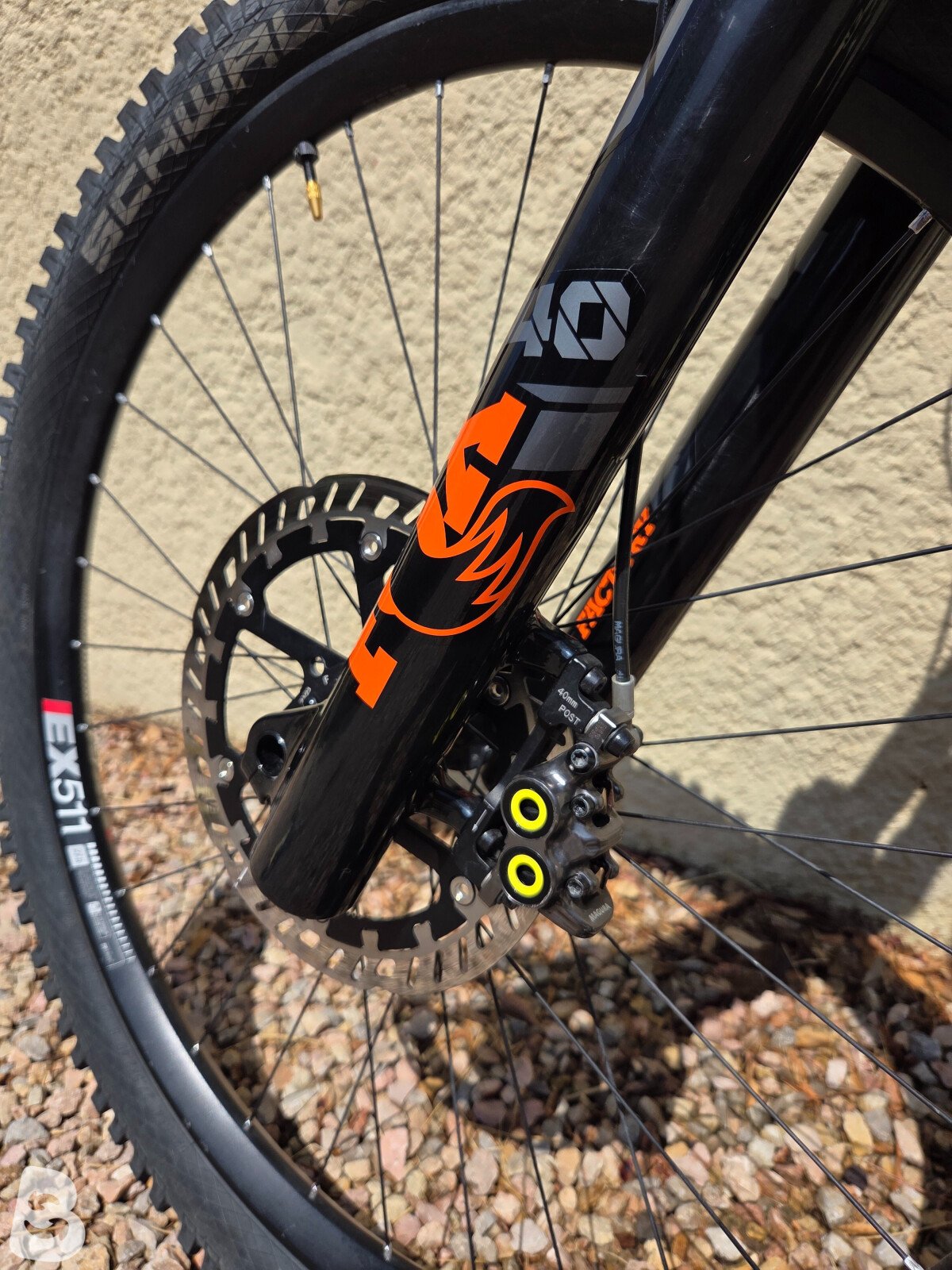 Santa Cruz V10 2018