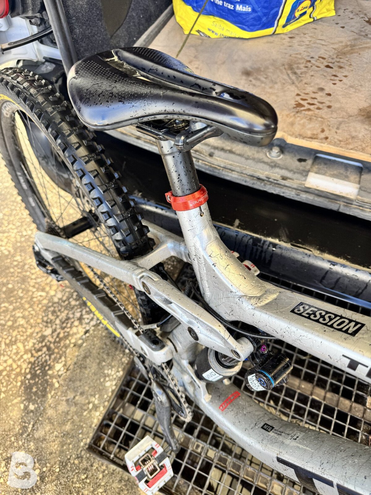 Trek Session 9 X01 2025