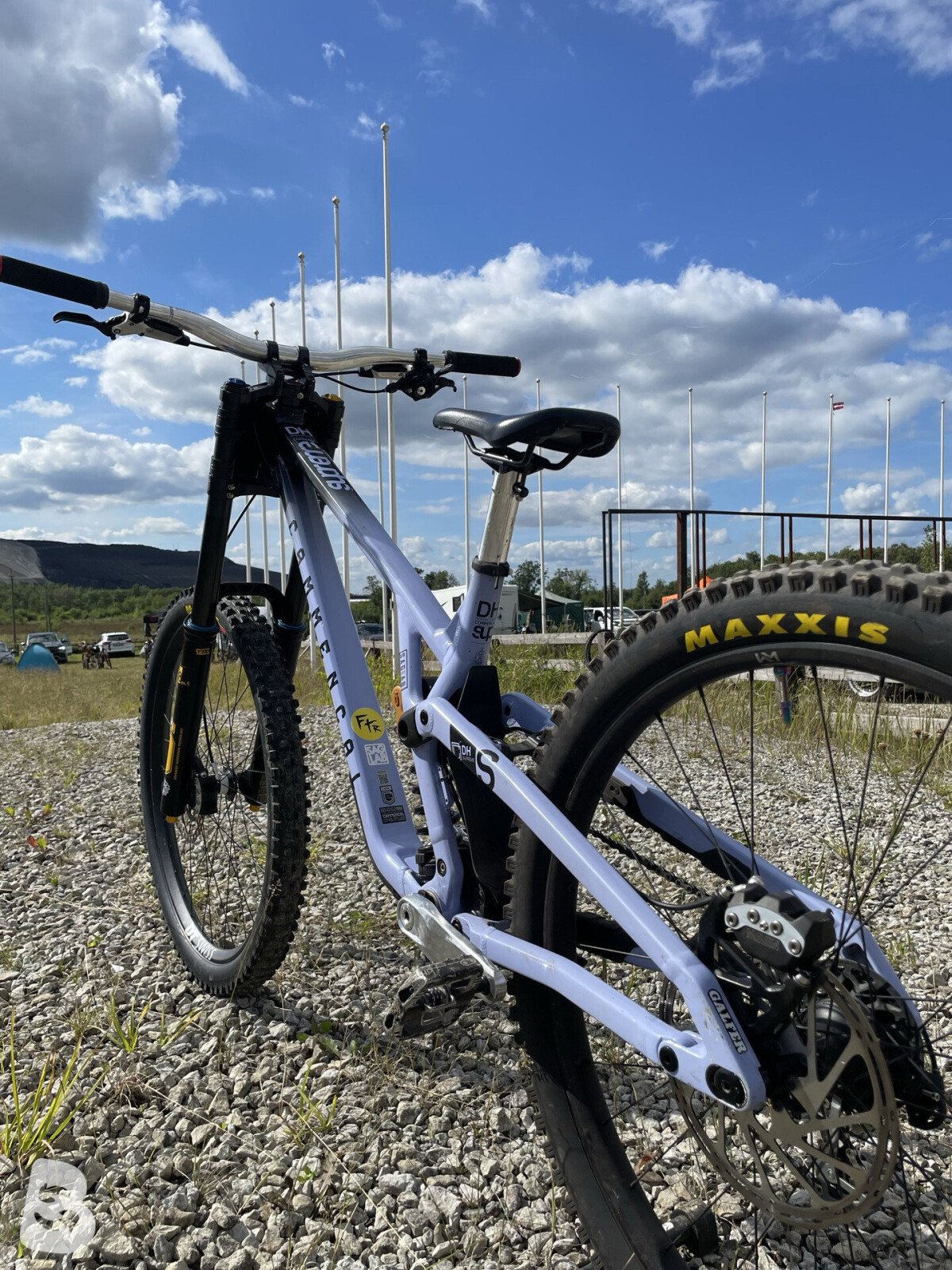Commencal Supreme V5 2024