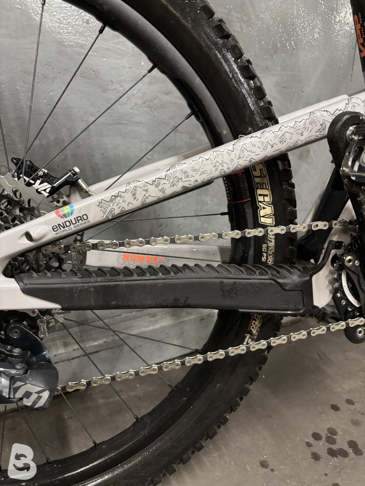 Santa Cruz Nomad 6 CC 2023