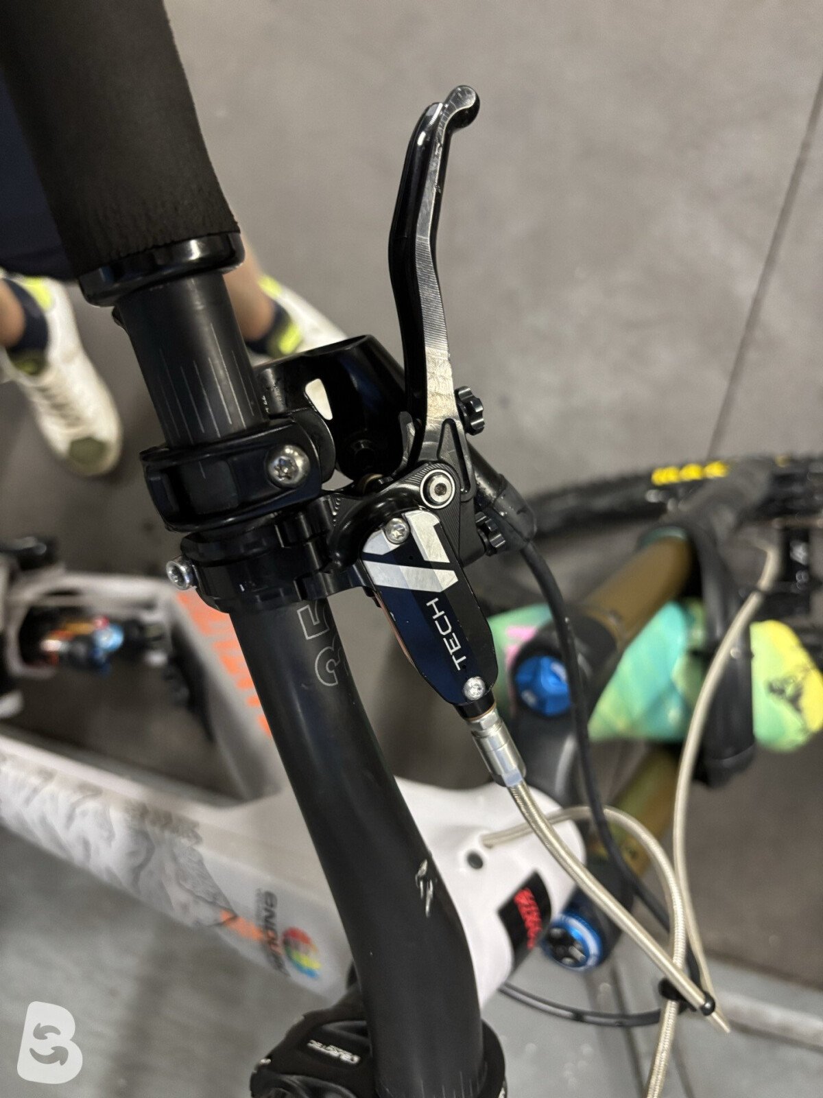 Santa Cruz Nomad 6 CC 2023