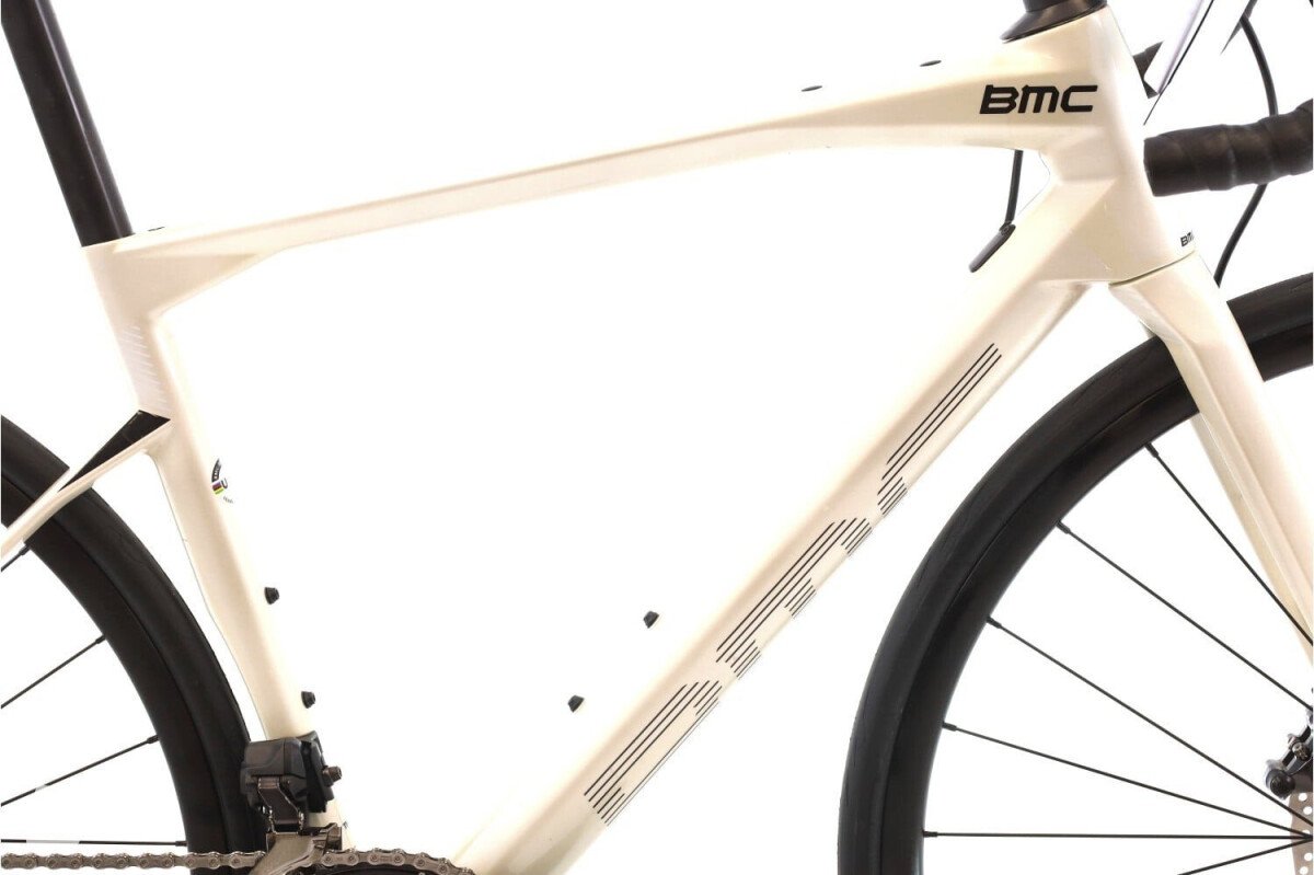 BMC Roadmachine THREE Di2 12V 2024