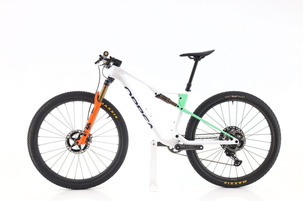 Orbea Oiz XT 2024