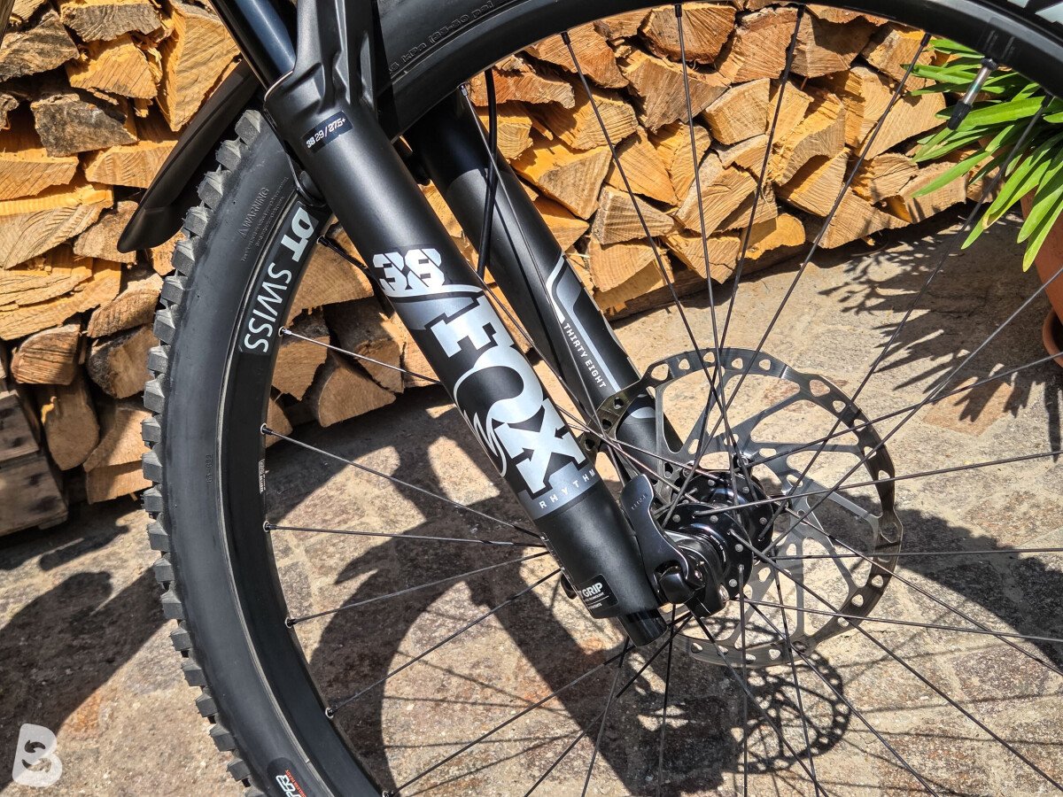 Canyon Spectral:ON CF 8 2026