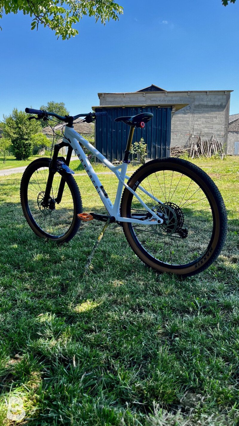 Commencal Meta HT V3 2026