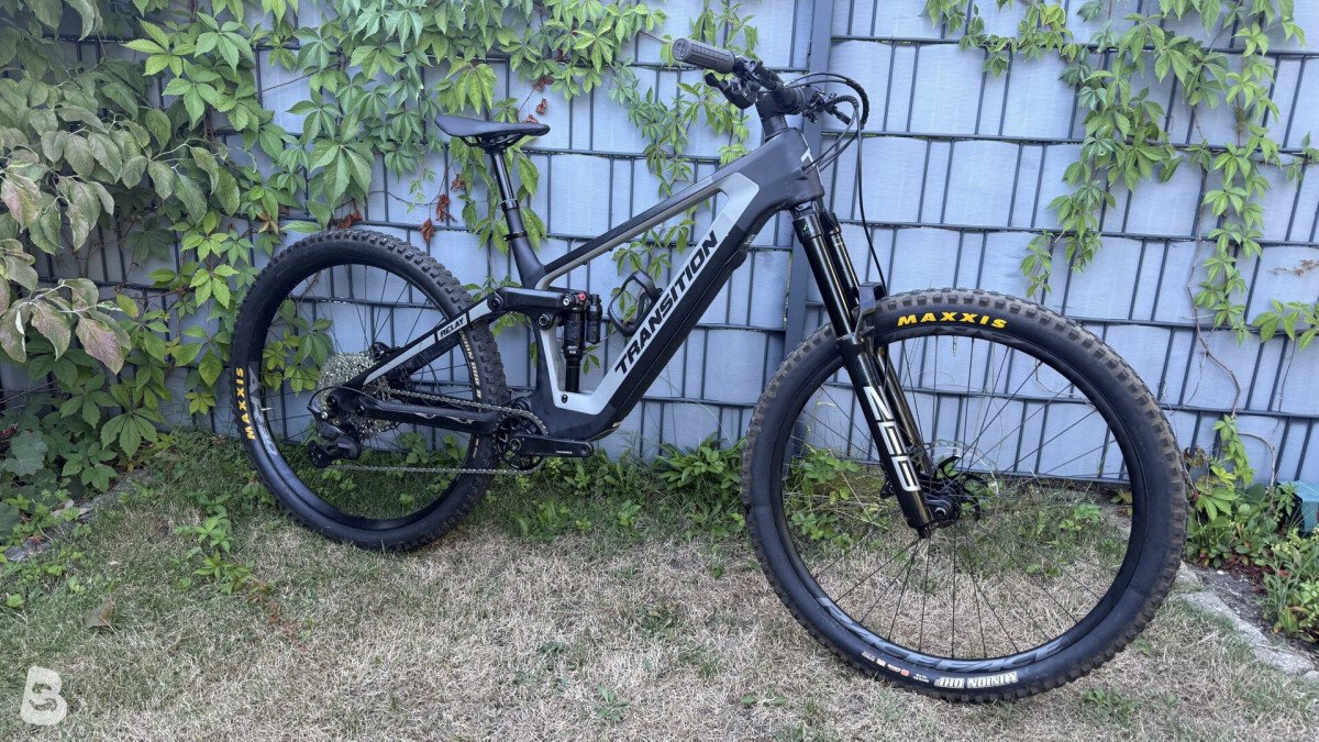 Transition Relay Carbon 2025