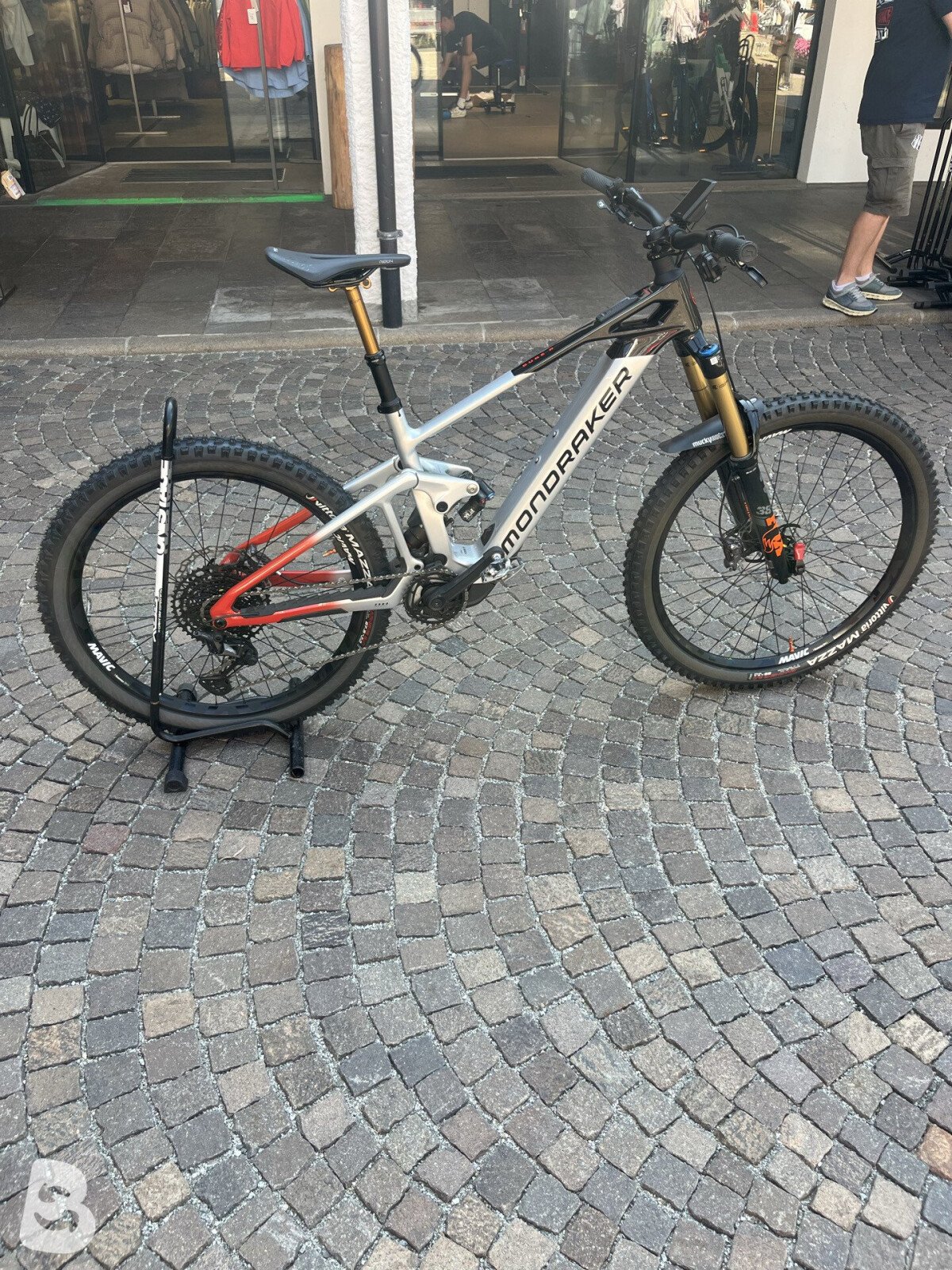 Mondraker DUNE R 2024