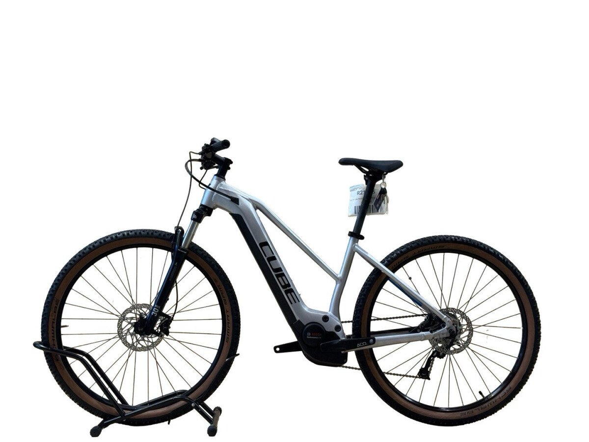 Cube Reaction Hybrid Performance 500 Shimano Alivio 2022