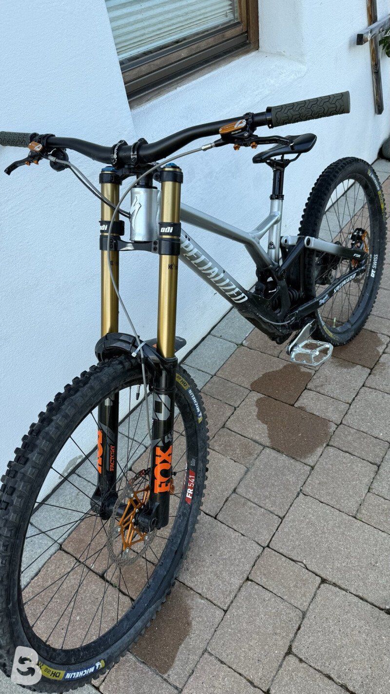 Specialized Demo Expert 2022