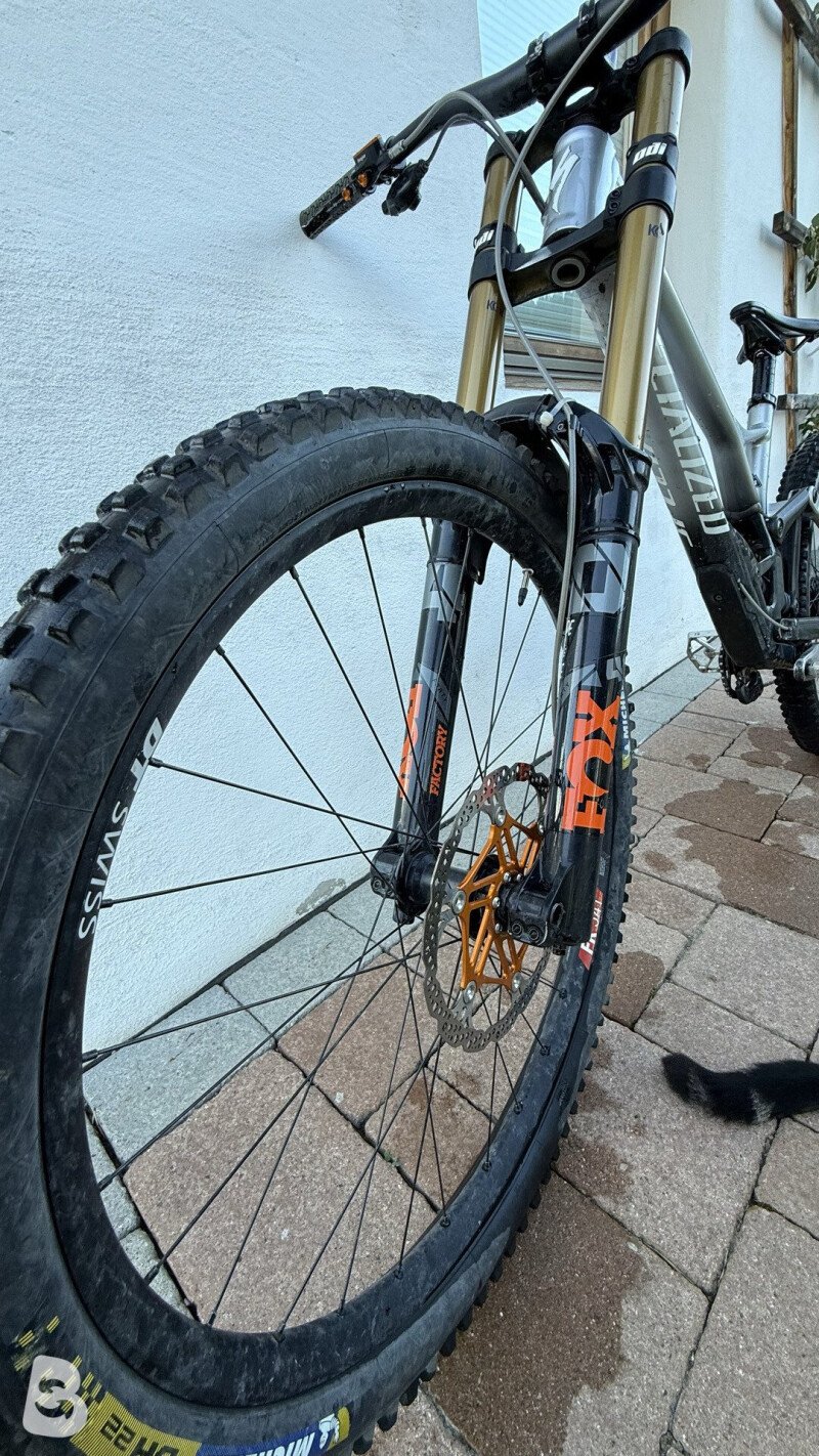 Specialized Demo Expert 2022