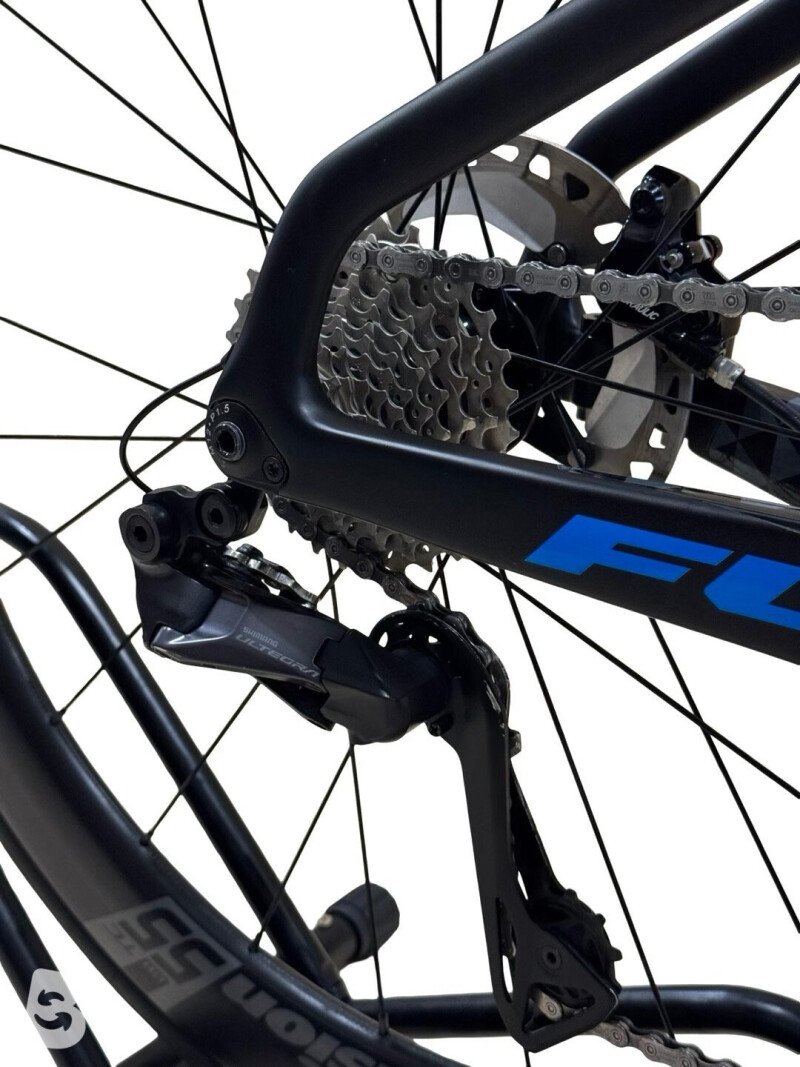 Fuji Norcom Straight 2.1 Carbon Shimano Ultegra Di2 2023