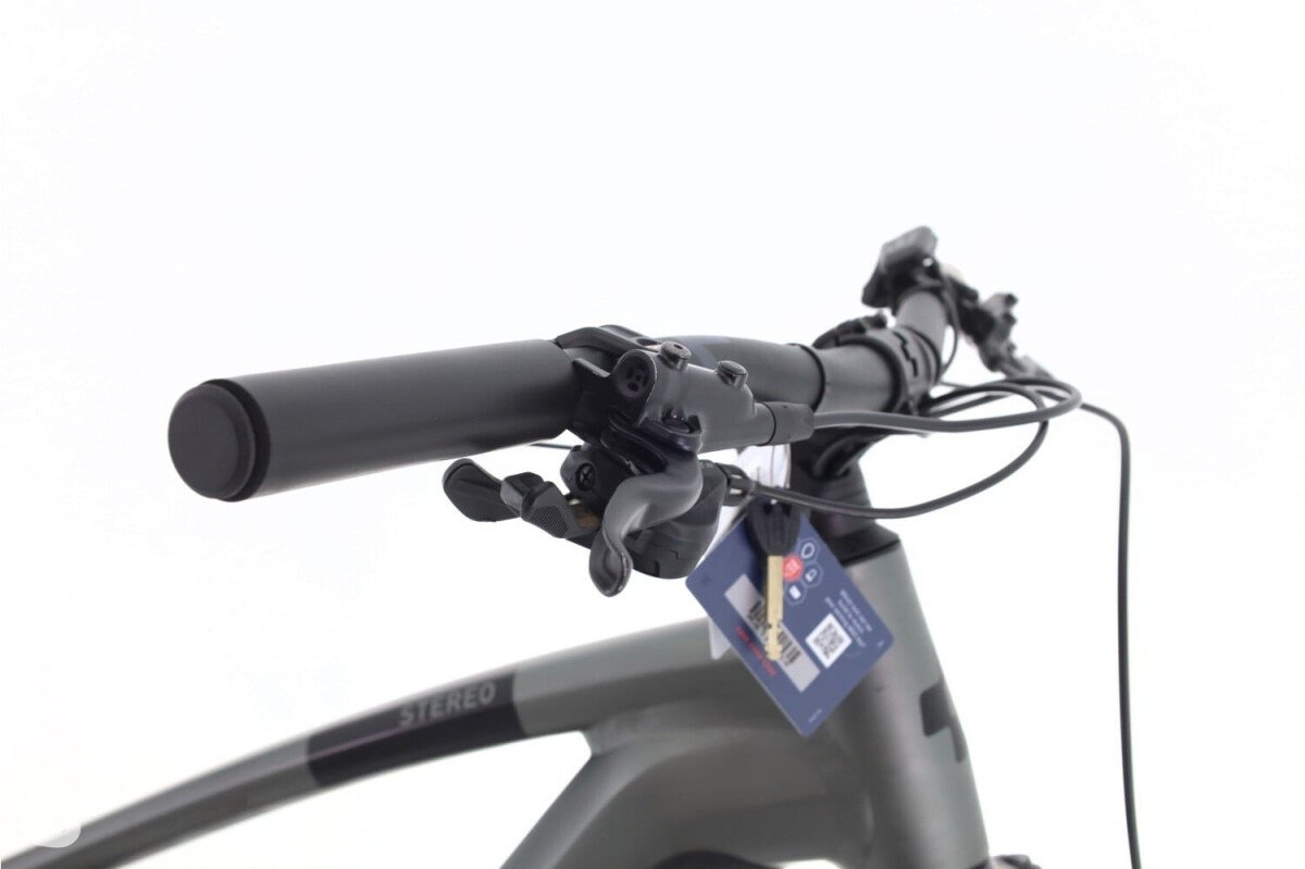 Cube Stereo Hybrid Pro 2024